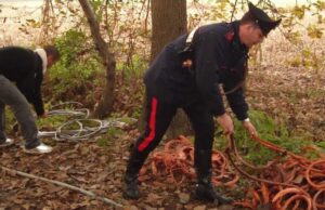 Una discarica abusiva nel loro terreno, denunciati padre e figlio