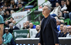 Crisi Dinamo Sassari, pugno duro della società: squadra in ritiro