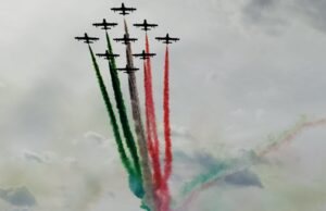 Festa delle Forze Armate: gran finale con le Frecce Tricolori