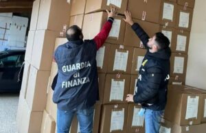 Nel capannone 370 kg di canapa: denunciato a Lodine