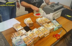 Sequestrati 260mila euro a Livorno: arrivati da Olbia