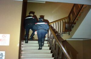 Olbia, non rispondeva al telefono: 71enne trovato morto in casa