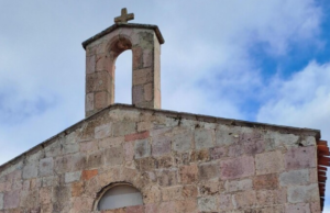 Autunno in Barbagia, rubato crocefisso | Il parroco: “Ha un forte valore affettivo”