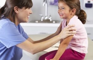 Malattie croniche, oltre 1500 firme per l’introduzione dell’infermiere scolastico