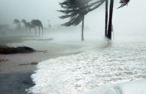 Venti di burrasca e mareggiate nell’Isola: ecco l’allerta della Protezione Civile