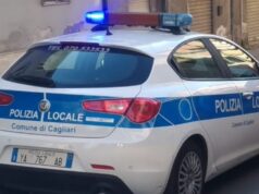Cagliari, puzza in via Napoli: scatta l’allarme, ma era carne marcia in un deposito