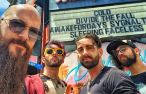 Awake For Days: “Bello vedere il pubblico americano cantare le nostre canzoni”