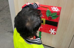 A Muravera, i bambini hanno imbucato le lettere per Babbo Natale