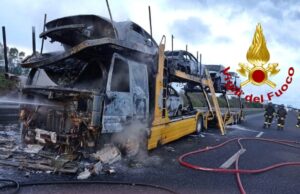 Veicolo in avaria sulla ss 131, traffico bloccato a Paulilatino