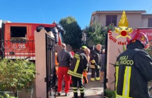 Cade in un pozzo, 74enne salvato da Vigili del fuoco e Sommozzatori