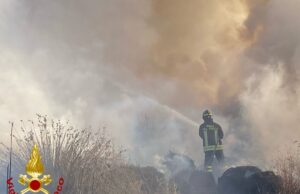 Incendio a Olbia: in fiamme macchia mediterranea