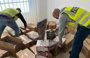 Sequestrati 700 kg di fuochi d’artificio a Cagliari: erano pronti ad esplodere