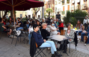 Il Bar Florio riottiene i suoi tavolini, almeno per il momento