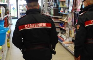 Cagliari, da Maury’s a rubare crema per il viso: arrestato un 30enne