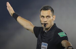 Cagliari-Sassuolo arbitrata da Mariani: i precedenti