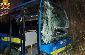Tragedia in Piemonte, pullman contro furgone: muore un cagliaritano