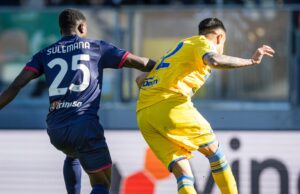Fiammata Cagliari, poi il Frosinone rimonta: 3-1 per i ciociari