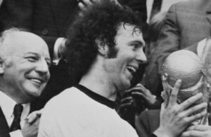 Il calcio piange Beckenbauer, il ricordo di Riva: “Un fenomeno”