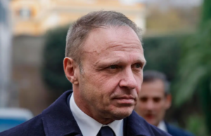 Cagliari, il ministro Lollobrigida in visita