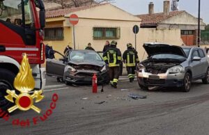 Olbia, frontale tra due auto: tre feriti, uno è un bambino
