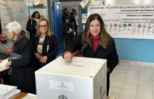 Regionali 2024, Alessandra Todde ha votato a Nuoro