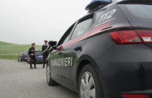 Bari Sardo, giovane nei guai: marijuana in un barattolo nascosto in auto