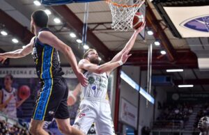 La Dinamo può sorridere: Cremona superata in una gara durissima