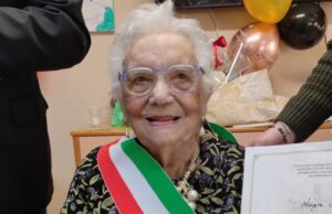 Cagliari, 109 anni di sorrisi: lo speciale compleanno di nonna Luisetta
