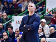 Dinamo, non basta un super Veronesi: la Virtus Bologna vince 95-85