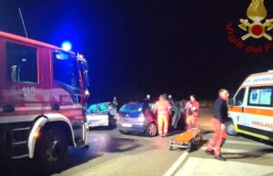 Cagliari, scontro tra auto nella notte: due feriti in ospedale