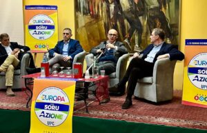 Calenda in Sardegna per sostenere Soru: “Il candidato migliore”