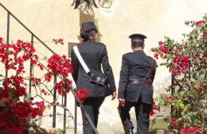 Gonnos, allontanato dall’ex moglie: scatta il braccialetto elettronico