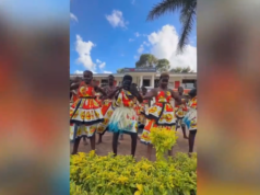 I bambini di Nairobi ballano Mahmood, lui risponde: “È fantastico”