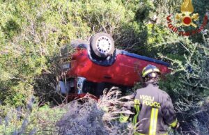 San Teodoro, paura per due ragazze dopo esser finite fuori strada