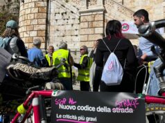 Cagliari, rivolta contro la revisione del codice della strada di Salvini