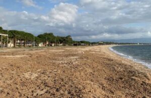 Pescatore morto a Torregrande: fatale un malore in acqua