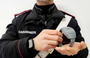 Minaccia e picchia la madre per anni: fermato 18enne a Terralba