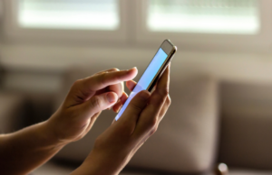 A Cagliari squillano gli smartphone: in arrivo test di verifica sms