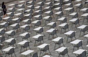 Concorso scuola, protesta dei docenti sardi: “Discriminati”