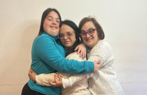 Nuoro, illuminato il municipio per la Giornata della Sindrome di Down