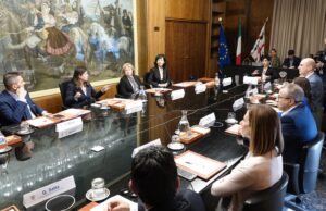 Rinnovabili, la Regione prende tempo sulla moratoria: opposizione all’attacco