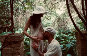 “Ti stiamo aspettando”: figlio in arrivo per Nandez e la compagna Sara