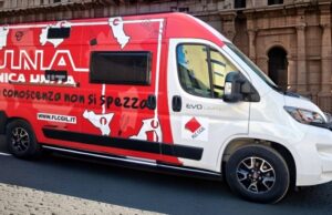 In Sardegna arriva il camper per dire “no” all’autonomia differenziata