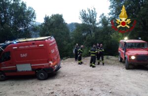 Si perdono in campagna a Orgosolo: salvati dai vigili del fuoco