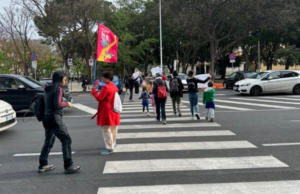 Cagliari, flashmob per la sicurezza stradale con genitori e figli