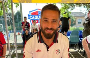 Pavoletti ospite a Pozzomaggiore: “Il regalo più bello è vedere i tifosi felici”