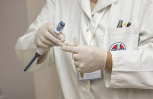 Liste d’attesa e difficoltà economiche: 100mila sardi rinunciano alle cure