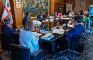 Progressisti e La Base a Todde: “Serve una riunione di coalizione”