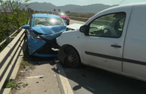 Scontro fra veicoli sulla 195: traffico bloccato