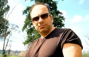 Schianto tra un furgone e un tir: Valerio Spanu muore sul colpo